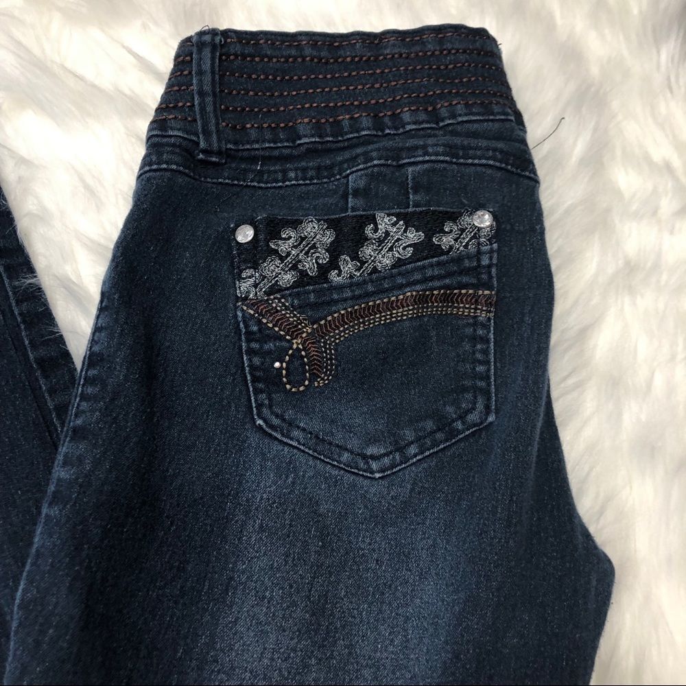 🍒Women’s 5ive Jeans size 9 dark wash